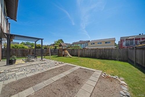 9666 Ashwood Drive, Richmond, BC 