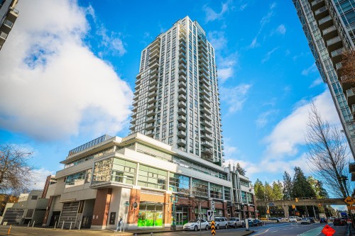 1809-3007 Glen Drive, Coquitlam, BC 