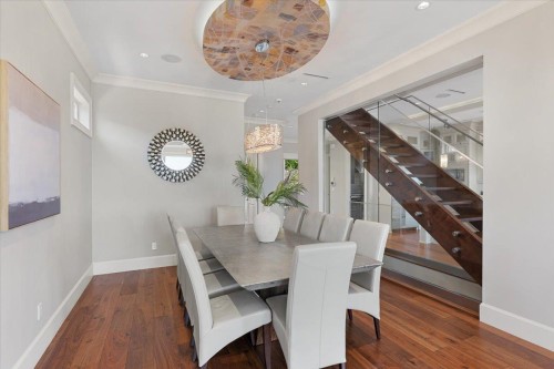 2171 Queens Avenue, West Vancouver, BC 