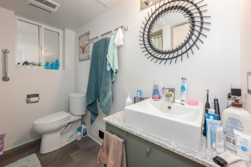 3506 29Th Avenue W, Vancouver, BC 