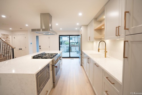 2159 Mcmullen Avenue, Vancouver, BC 