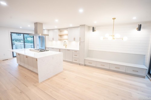 2159 Mcmullen Avenue, Vancouver, BC 