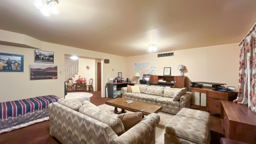 4680 15Th Avenue W, Vancouver, BC 