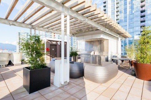 2301-161 Georgia Street W, Vancouver, BC 