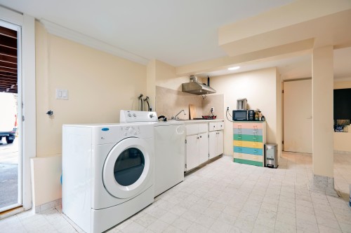 1440 1St Avenue E, Vancouver, BC 