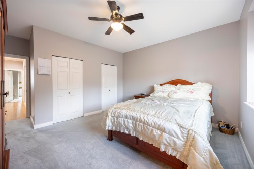 7877 15Th Avenue, Burnaby, BC 