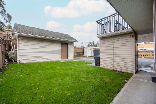 7877 15Th Avenue, Burnaby, BC 