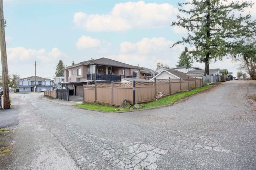 7877 15Th Avenue, Burnaby, BC 