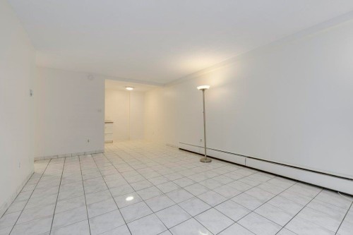 105-1585 4Th Avenue E, Vancouver, BC 