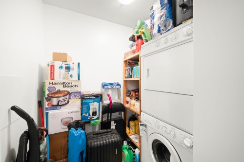 318-6033 Katsura Street, Richmond, BC 