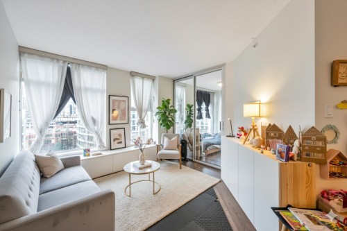 1001-1009 Expo Boulevard, Vancouver, BC 