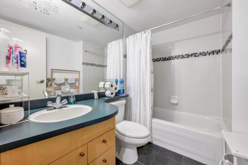 1001-1009 Expo Boulevard, Vancouver, BC 