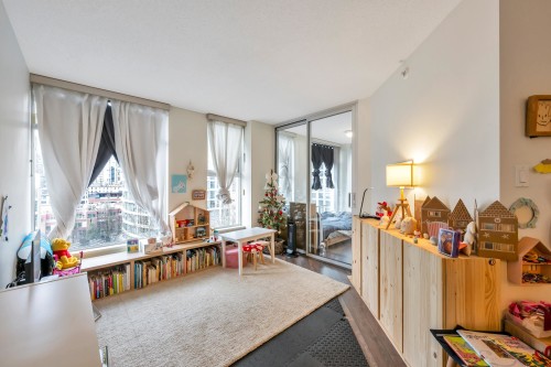 1001-1009 Expo Boulevard, Vancouver, BC 