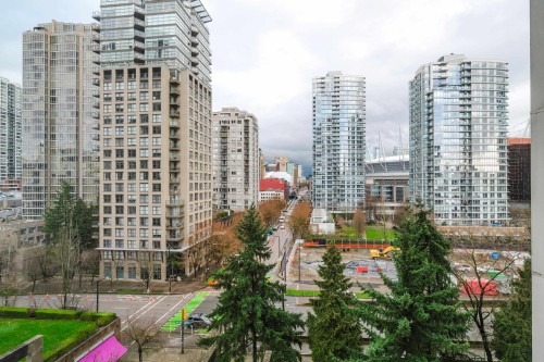 1001-1009 Expo Boulevard, Vancouver, BC 