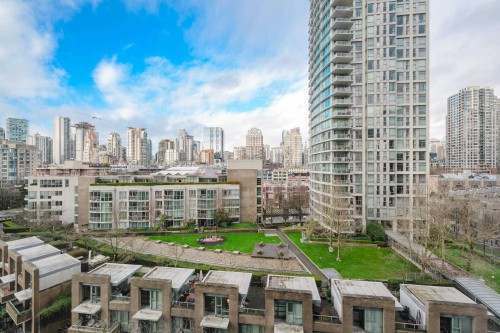 1001-1009 Expo Boulevard, Vancouver, BC 