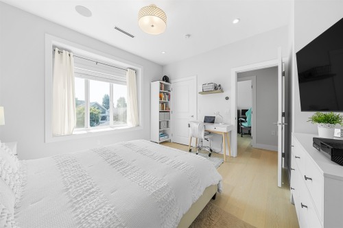 3448 Pandora Street, Vancouver, BC 