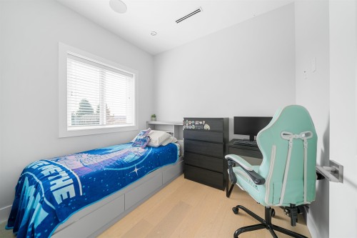 3448 Pandora Street, Vancouver, BC 