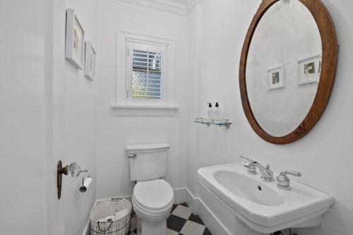 2843 49Th Avenue W, Vancouver, BC 