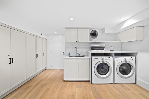 2843 49Th Avenue W, Vancouver, BC 