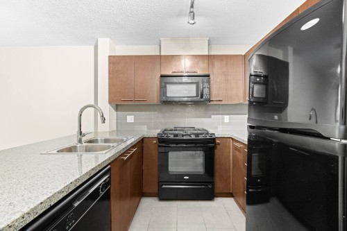 506-9171 Ferndale Road, Richmond, BC 