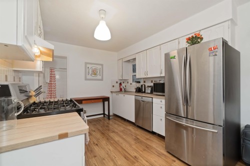 2028 Columbia Street, Port Moody, BC 