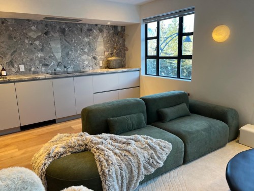 215-4360 Lorimer Road, Whistler, BC 