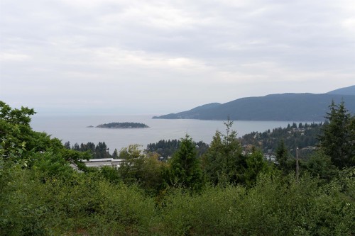 4783 Westwood Place, West Vancouver, BC 