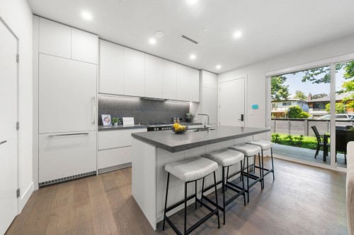 1-638 46Th Avenue E, Vancouver, BC 