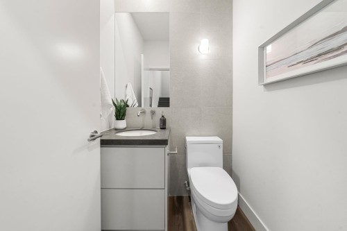 1-638 46Th Avenue E, Vancouver, BC 