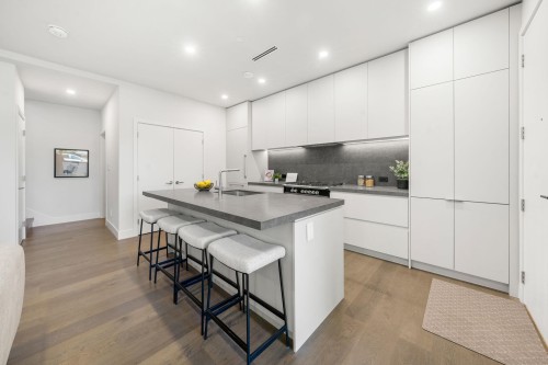 1-638 46Th Avenue E, Vancouver, BC 