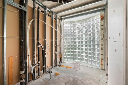 348 Taylor Way, West Vancouver, BC 