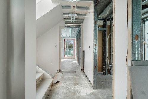 348 Taylor Way, West Vancouver, BC 