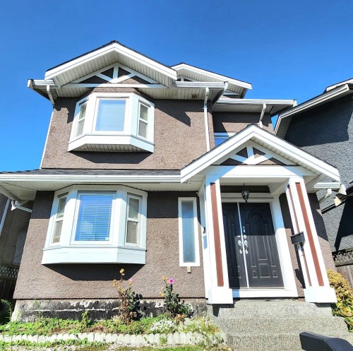 Main+Up-1391 61 Avenue E, Vancouver, BC 