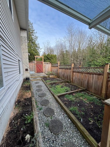 Lower-2640 Mclaughlin Court, Coquitlam, BC 