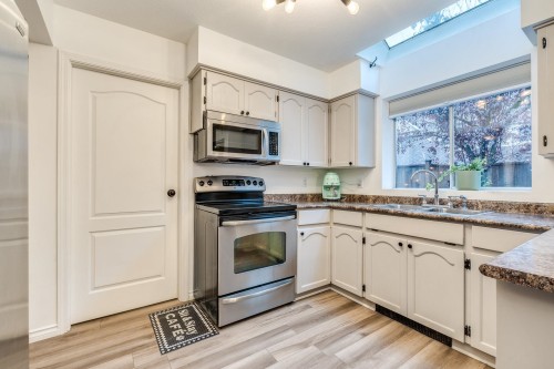 16-20699 120B Avenue, Maple Ridge, BC 