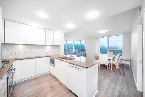 1206-5883 Barker Avenue, Burnaby, BC 