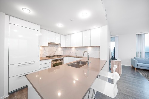 1206-5883 Barker Avenue, Burnaby, BC 