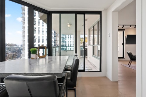 6D-328 Taylor Way, West Vancouver, BC 