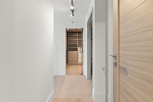 6D-328 Taylor Way, West Vancouver, BC 