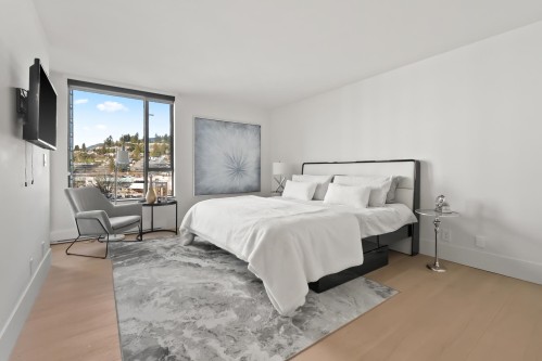 6D-328 Taylor Way, West Vancouver, BC 