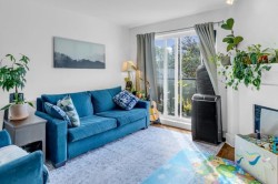 307-876 16th Avenue W Vancouver, BC V5Z 3T8