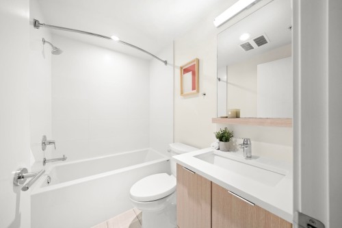 511-2188 Madison Avenue, Burnaby, BC 