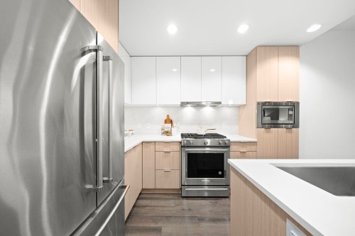 511-2188 Madison Avenue, Burnaby, BC 