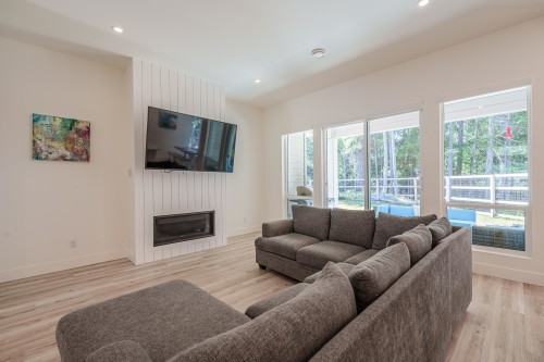 11120 Sunshine Coast Highway, Pender Harbour, BC 