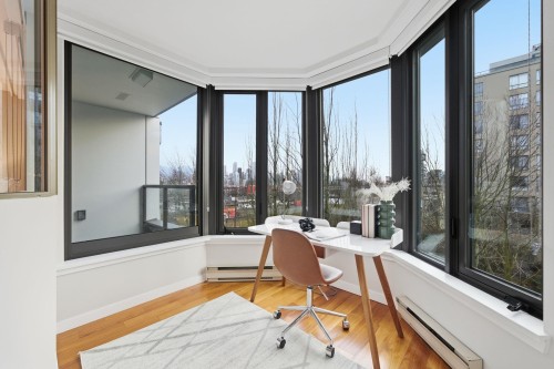 408-2201 Pine Street, Vancouver, BC 