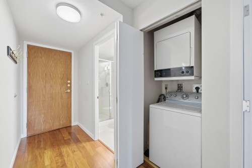 408-2201 Pine Street, Vancouver, BC 