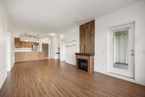 412-11950 Harris Road, Pitt Meadows, BC 