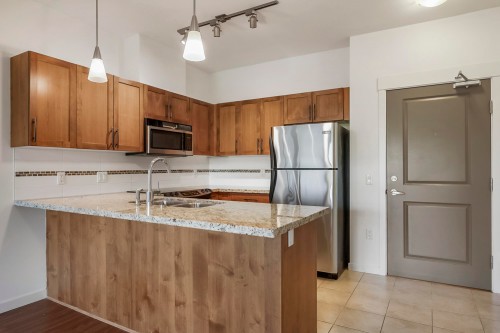 412-11950 Harris Road, Pitt Meadows, BC 