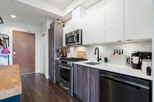 404-2250 Commercial Drive, Vancouver, BC 