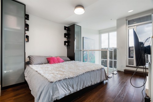 404-2250 Commercial Drive, Vancouver, BC 